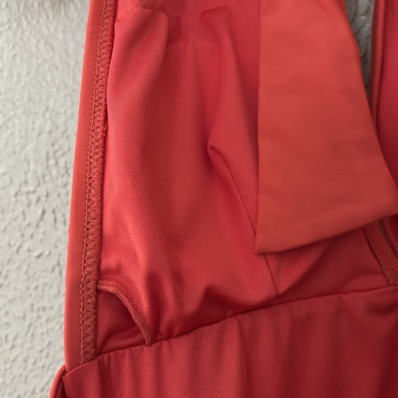 Women’s CUPSHE Whitney Ruched Halter Tummy Control One Piece Swimsuit XS Orange - Picture 7 of 7